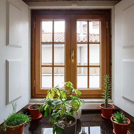 Semesterbostad Casa Dos Livros - Vila Nova de Tazem