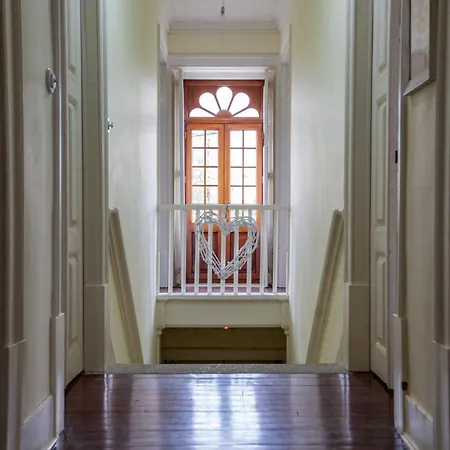 Semesterbostad Casa Dos Livros - *