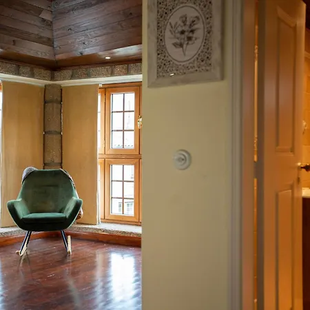 Casa Dos Livros - Semesterbostad Vila Nova de Tazem